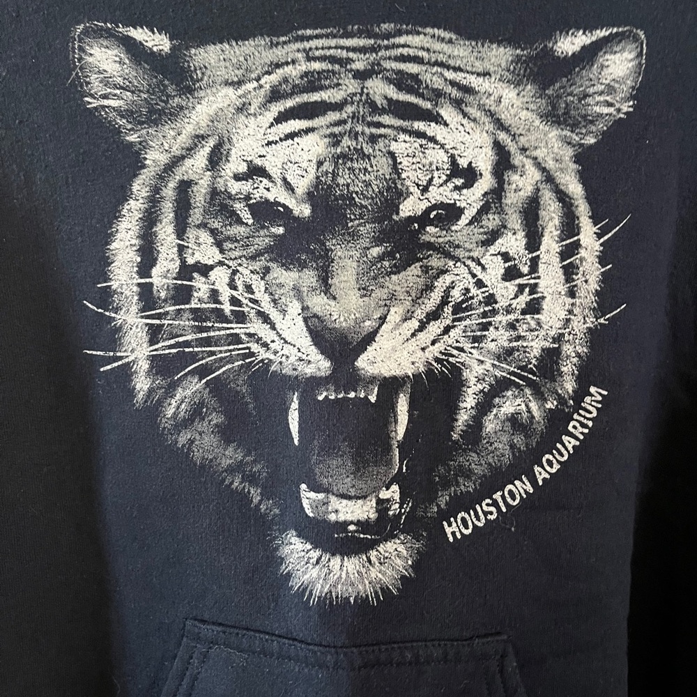 Landry's Women's Navy Sweatshirt